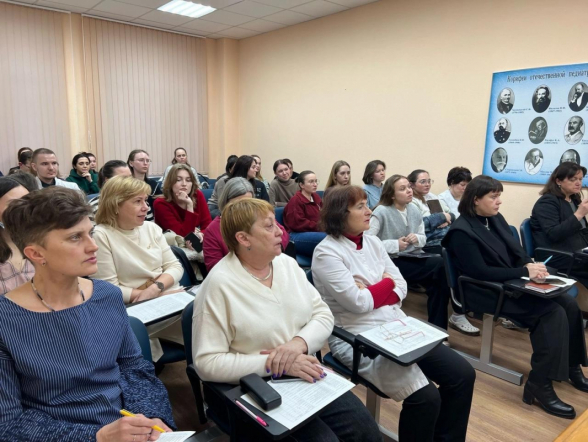 В Педиатрическом университете отобрали доклады для форума «Студенческая наука-2025»