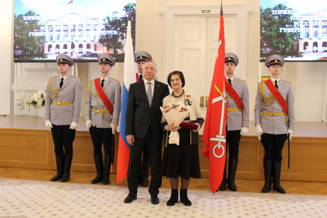 Губернатор Санкт-Петербурга вручил врачам Педиатрического университета государственные награды