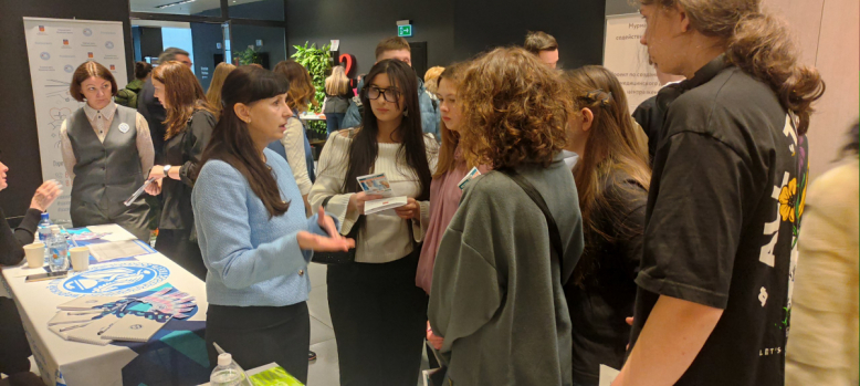 Педиатрический университет принял участие в дне открытых дверей для будущих медицинских работников в Мурманске 5