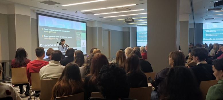 Педиатрический университет принял участие в дне открытых дверей для будущих медицинских работников в Мурманске 6