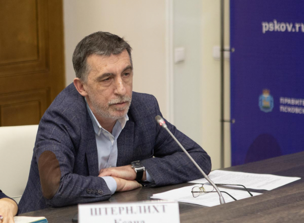 Итоги работы специалистов НМИЦ по педиатрии в Псковской области подвели в Правительстве региона 4