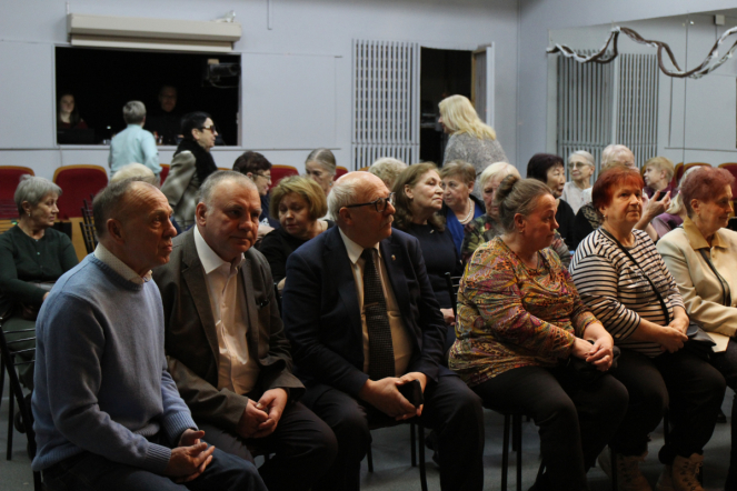 В Педиатрическом университете поздравили заслуженных сотрудниц 11