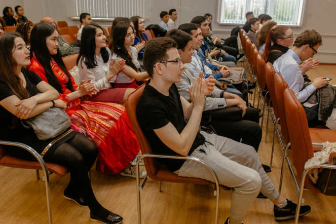 Студенты-иностранцы СПбГПМУ сделали «Подарок Петербургу» 1