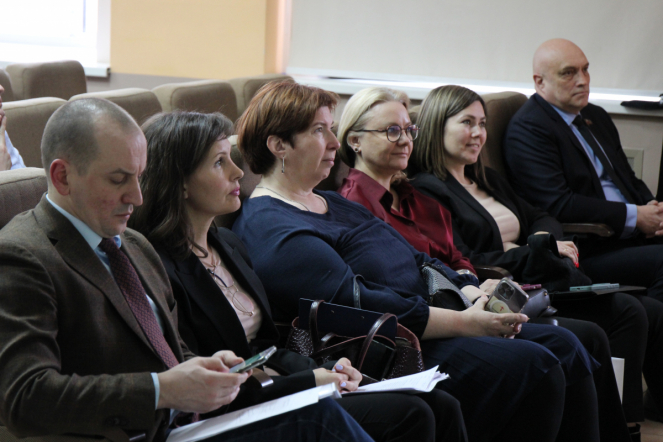 Выпускников Педиатрического университета пригласили работать в 14 регионов России 4