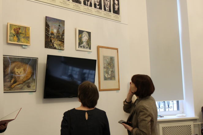 В музее Педиатрического университета открыли выставку, посвящённую началу весны 11