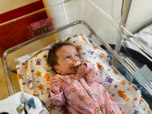 Врачи Педиатрического университета сформировали пищевод девочке из Донецка