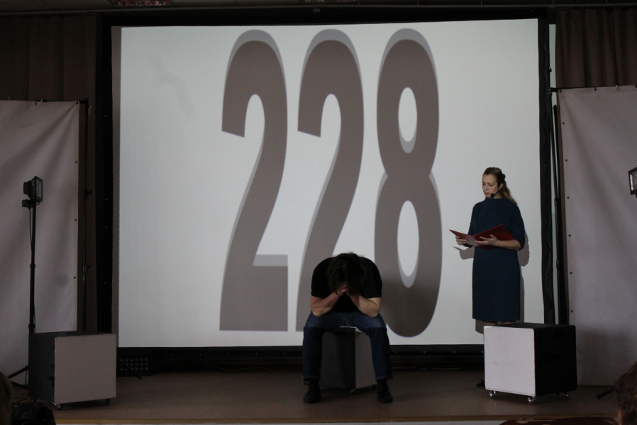 Творческий подход к серьезной теме: в Педиатрическом университете показали спектакль «228.1» 3