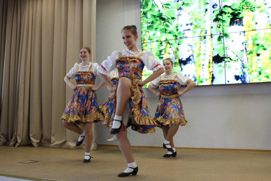 Таланты без границ: в Педиатрическом университете прошел международный фестиваль «Краски мира» 5