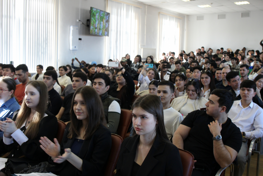 Таланты без границ: в Педиатрическом университете прошел международный фестиваль «Краски мира» 7