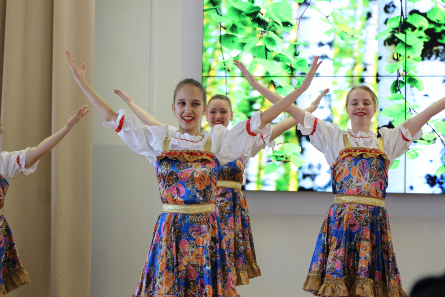 Таланты без границ: в Педиатрическом университете прошел международный фестиваль «Краски мира» 9