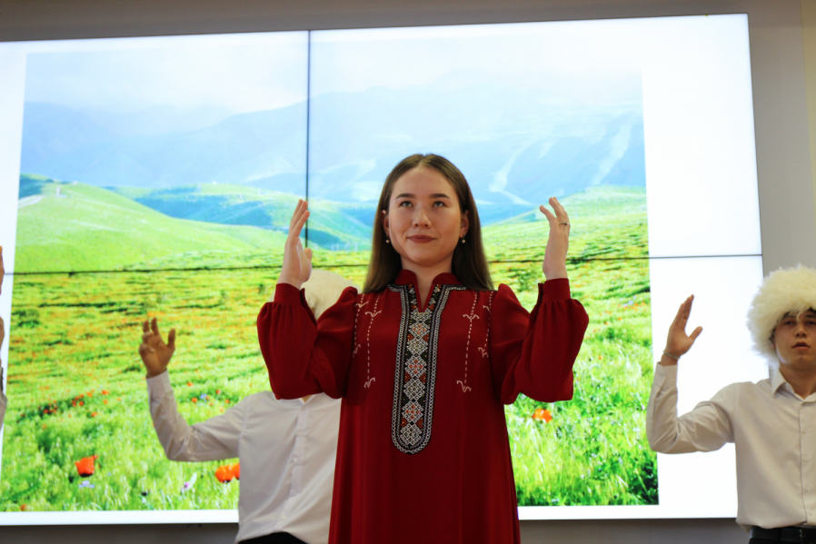 Таланты без границ: в Педиатрическом университете прошел международный фестиваль «Краски мира» 29