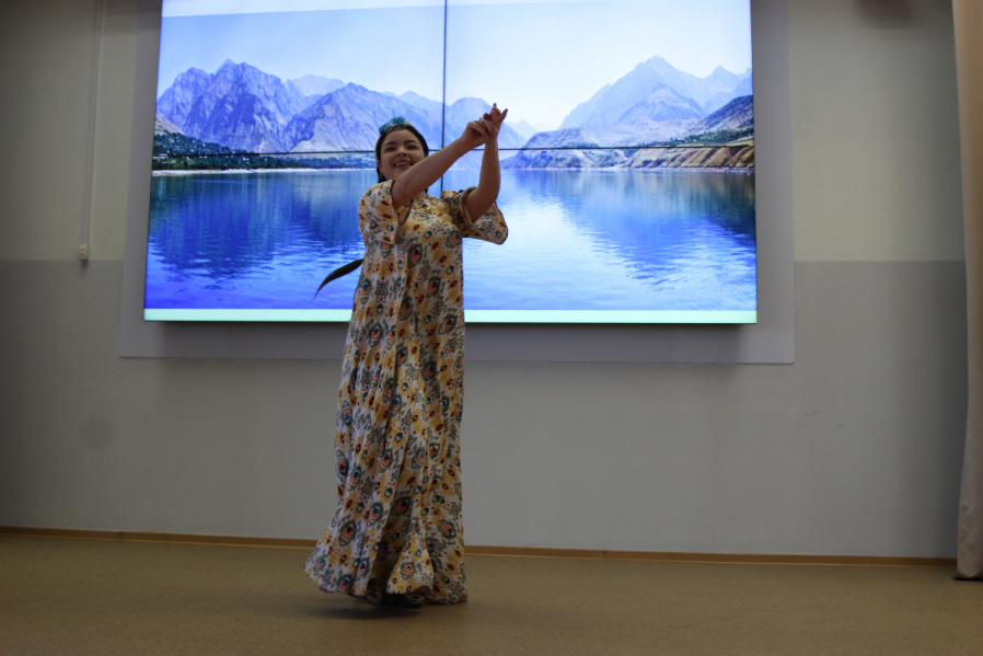 Таланты без границ: в Педиатрическом университете прошел международный фестиваль «Краски мира» 41