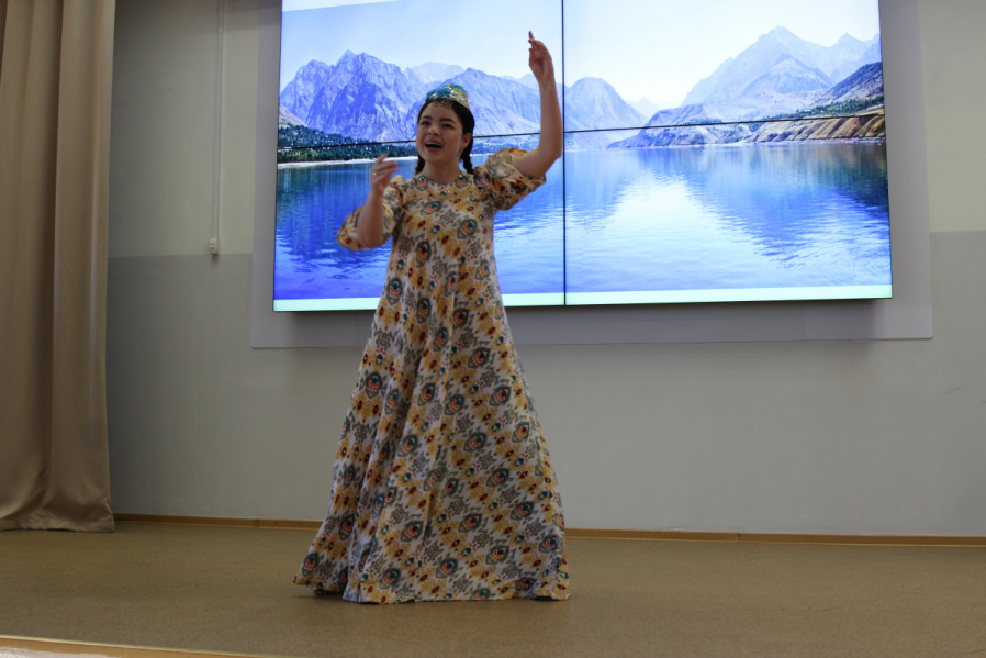 Таланты без границ: в Педиатрическом университете прошел международный фестиваль «Краски мира» 42