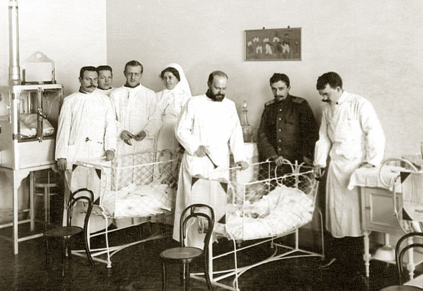 Фонды музея Педиатрического университета пополнили труды одного из основателей педиатрии Александра Шкарина 5