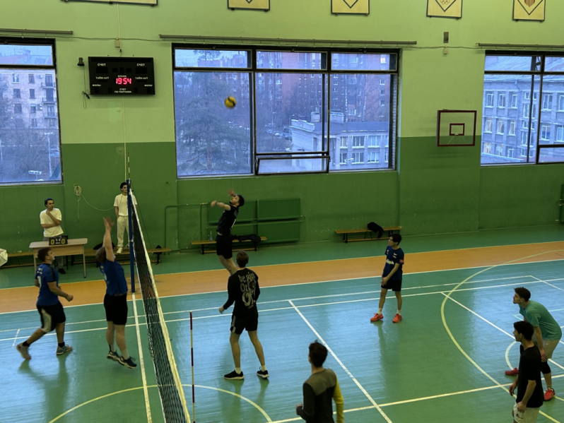 Волейболисты Педиатрического университета — победители товарищеского матча 1