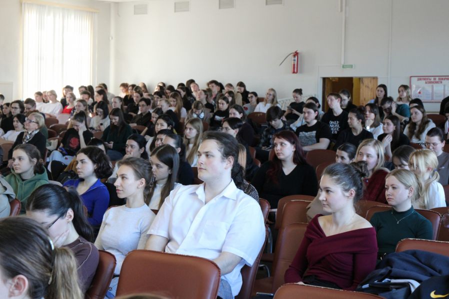 В Педиатрическом университете прошел концерт в поддержку участников специальной военной операции 15