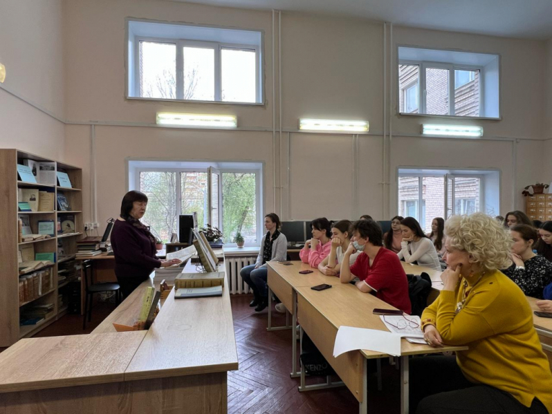 В библиотеке Педиатрического университета открылась выставка к 170-летию Дмитрия Отта 4