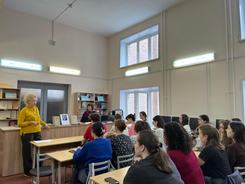 В библиотеке Педиатрического университета открылась выставка к 170-летию Дмитрия Отта 5