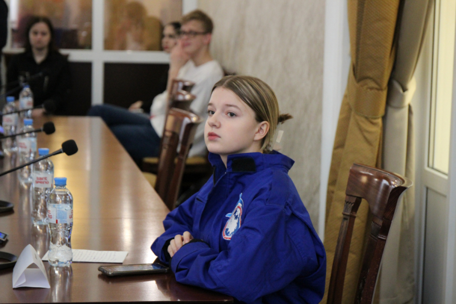 К участникам патриотического форума в Педиатрическом университета обратился космонавт Андрей Борисенко