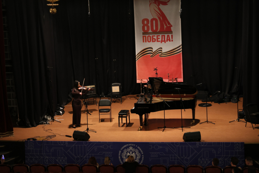 Участники студенческого клуба «Гиппократ» — лауреаты Международного фестиваля искусств студентов-медиков 2