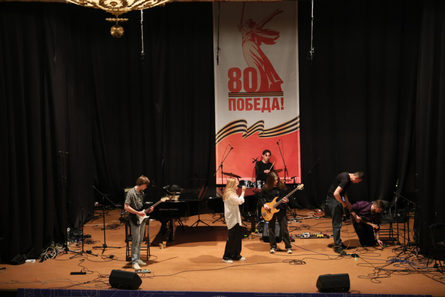 Участники студенческого клуба «Гиппократ» — лауреаты Международного фестиваля искусств студентов-медиков 10