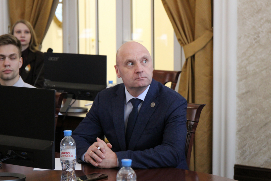 В Педиатрическом университете состоялся патриотический форум 10