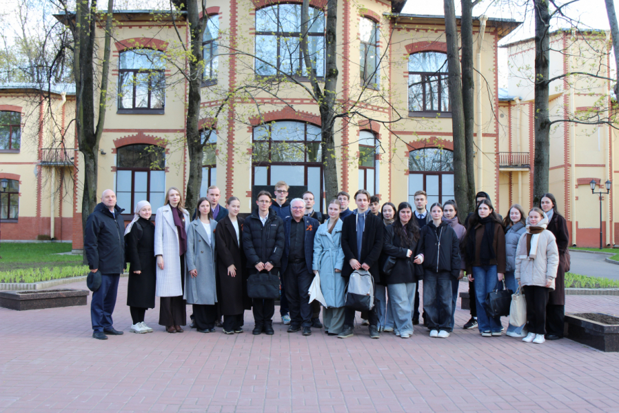 В Педиатрическом университете состоялся патриотический форум 33