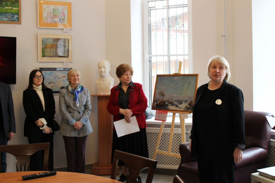 Память четырёх поколений: в Педиатрическом университете открылась выставка ко Дню Победы 27