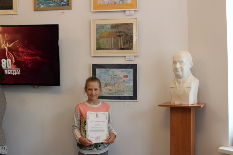 Память четырёх поколений: в Педиатрическом университете открылась выставка ко Дню Победы 31