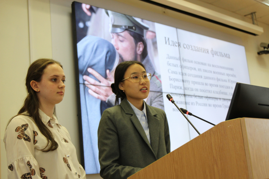В Педиатрическом университете состоялся кинофорум, посвященный 80-летию Победы 16