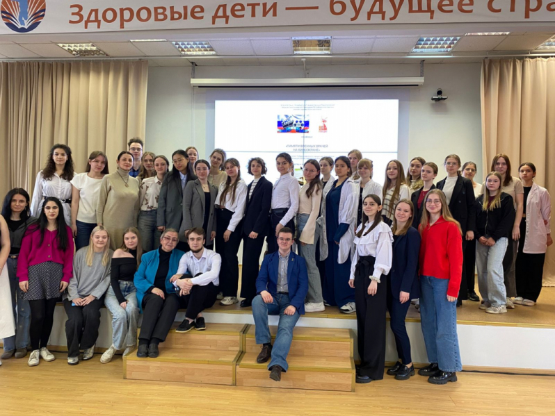 В Педиатрическом университете состоялся кинофорум, посвященный 80-летию Победы 21