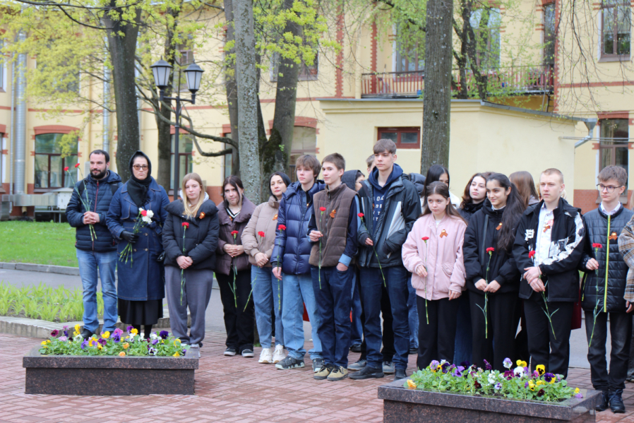 Педиатрический университет: 80 лет Победе и 100 лет истории вуза 1