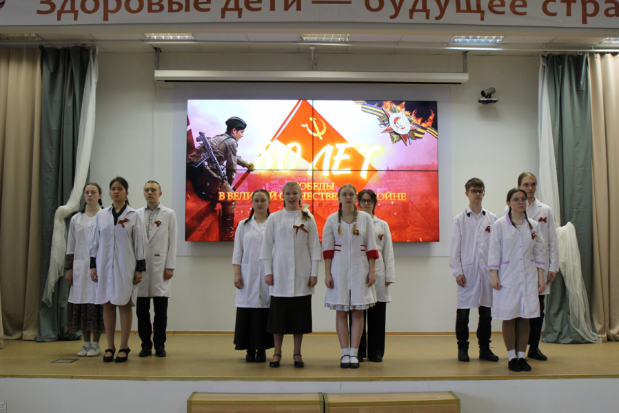 «Герои в белых халатах»: в Педиатрическом университете прошел концерт клуба «Гиппократ» 5