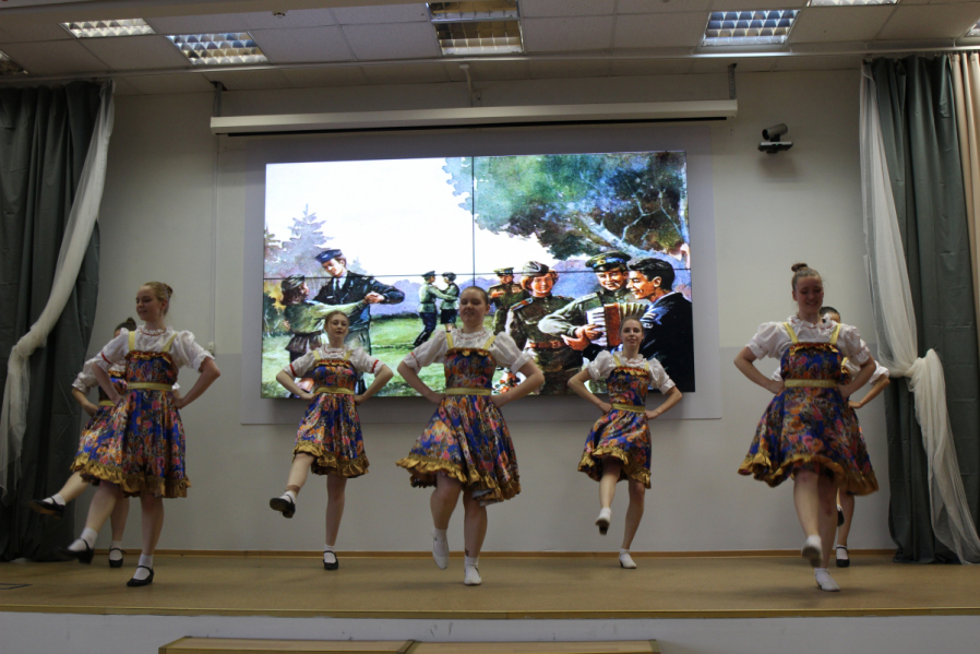 «Герои в белых халатах»: в Педиатрическом университете прошел концерт клуба «Гиппократ» 32