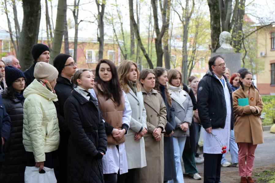 В Педиатрическом университете открыли мемориальную доску  выдающемуся педиатру Эммануилу Фридману 3