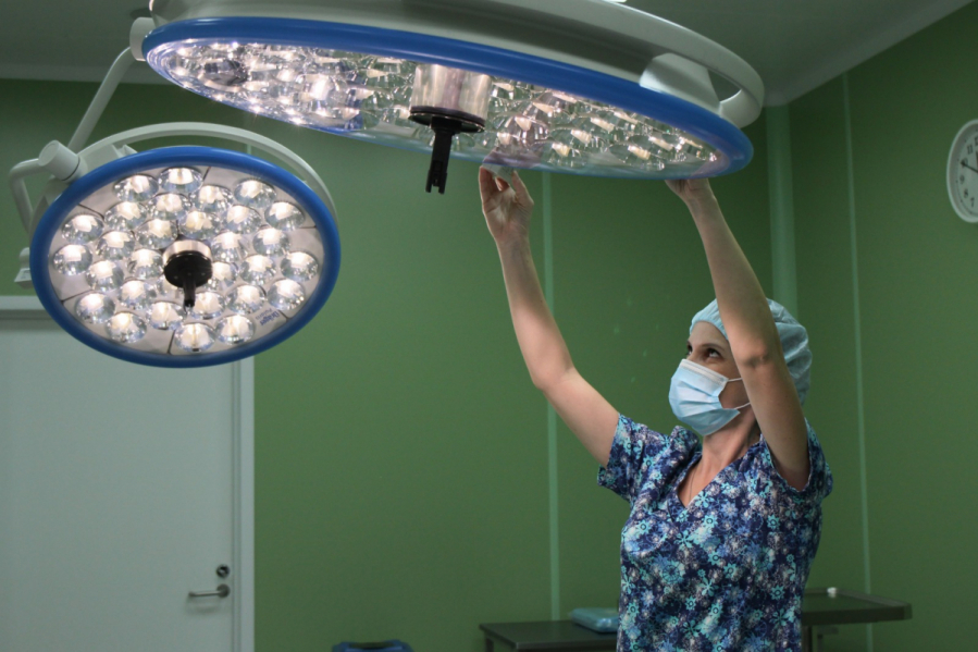 Доброта в каждом прикосновении: в Педиатрическом университете поздравили  медицинских сестер 8