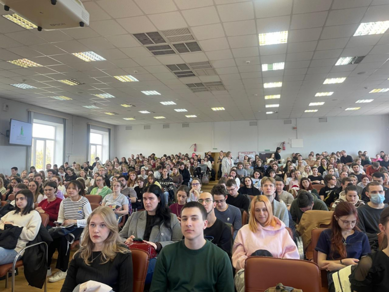 Будущие врачи СПбГПМУ узнали о возможностях трудоустройства в Республике Карелия 5