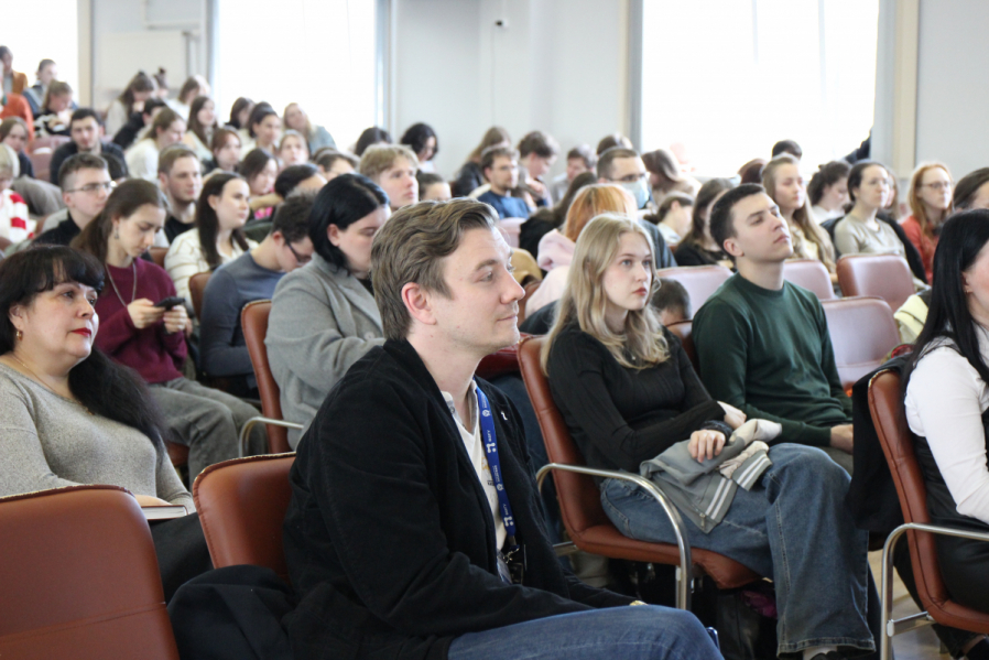 Будущие врачи СПбГПМУ узнали о возможностях трудоустройства в Республике Карелия 16