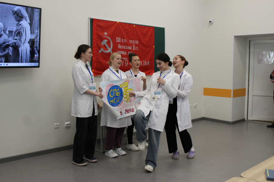 В Педиатрическом университете прошла Первая региональная олимпиада сестринского таланта по десмургии 17