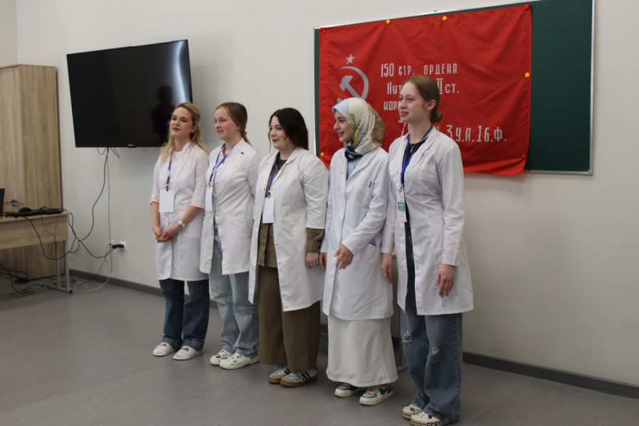 В Педиатрическом университете прошла Первая региональная олимпиада сестринского таланта по десмургии 18