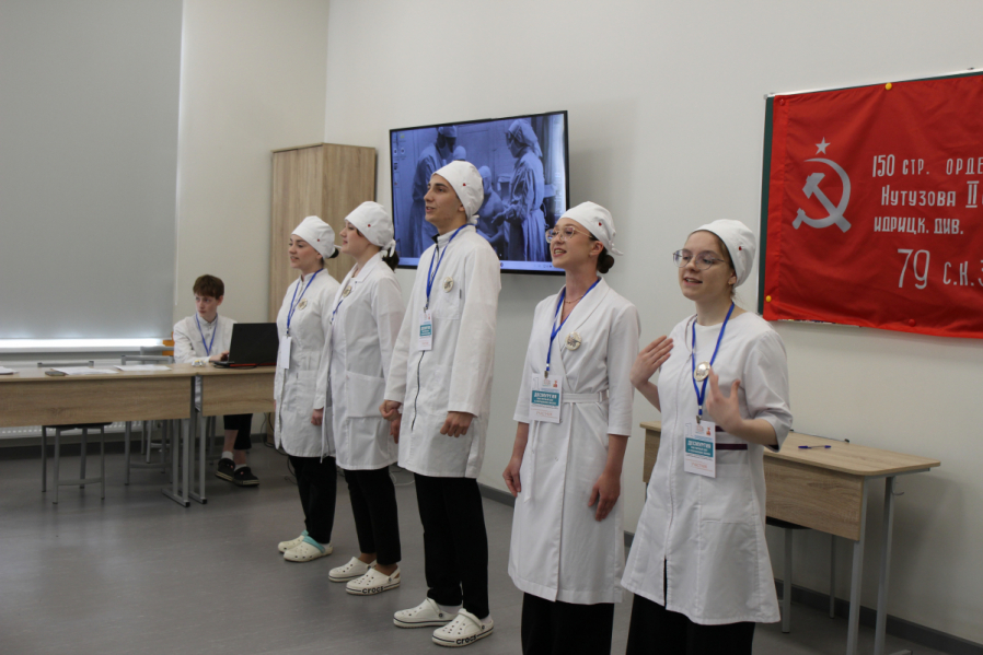 В Педиатрическом университете прошла Первая региональная олимпиада сестринского таланта по десмургии 24