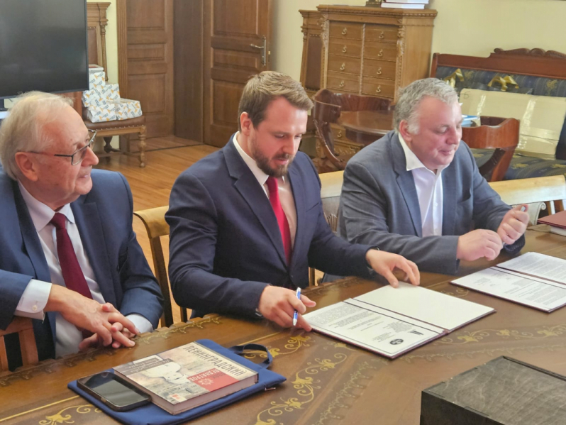 Педиатрический университет и Гомельский государственный медицинский университет подписали соглашение о сотрудничестве 1