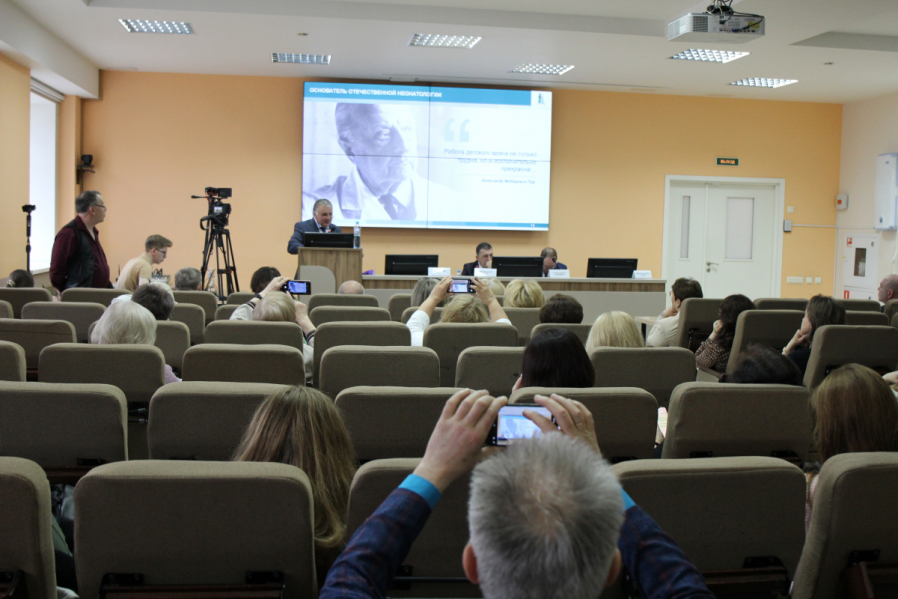 Дмитрий Иванов: «Российская Федерация достигла выдающихся результатов в снижении младенческой смертности» 14