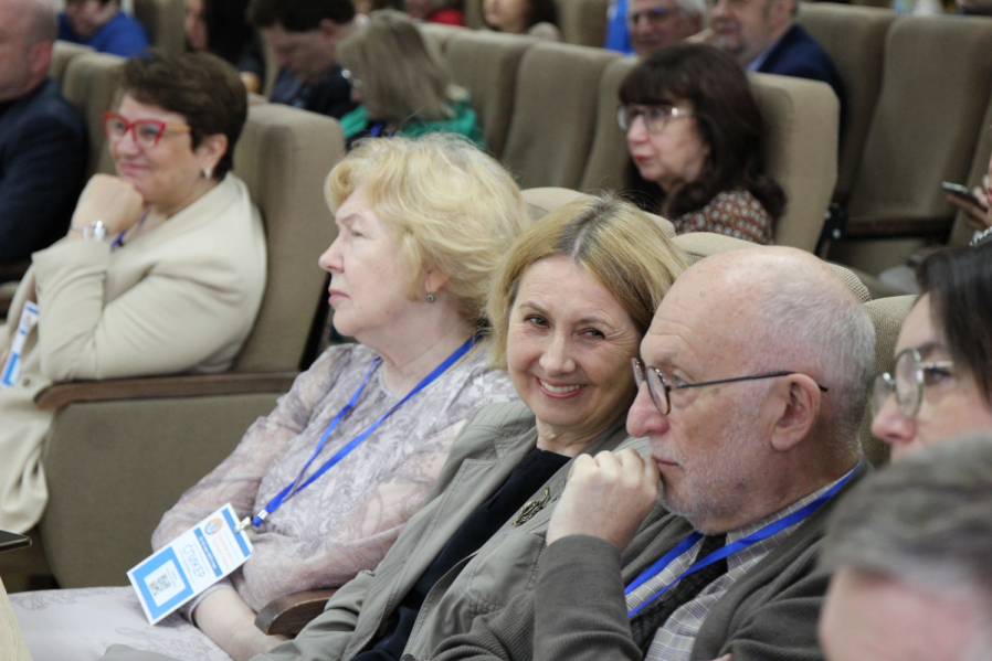 Дмитрий Иванов: «Российская Федерация достигла выдающихся результатов в снижении младенческой смертности» 16