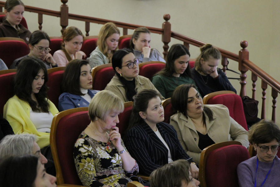 Виталий Резник: «За год врачи Педиатрического университета выполнили более 30 внутриутробных операций» 1