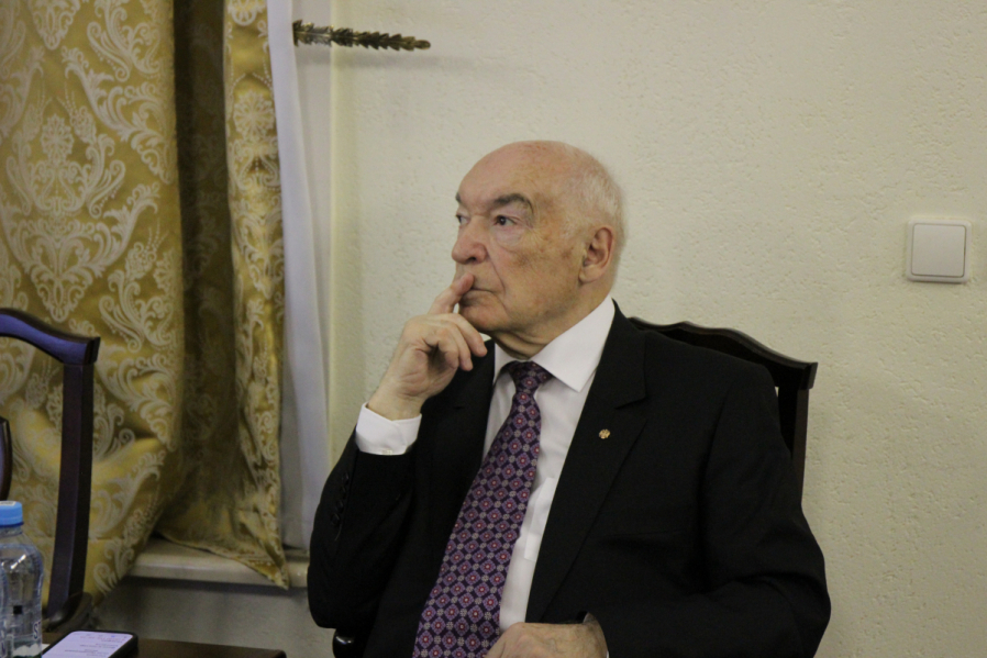 Виталий Резник: «За год врачи Педиатрического университета выполнили более 30 внутриутробных операций» 3