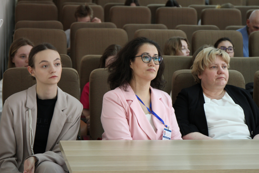 В Педиатрическом университете проходит  крупнейший конгресс по охране здоровья ребёнка 4