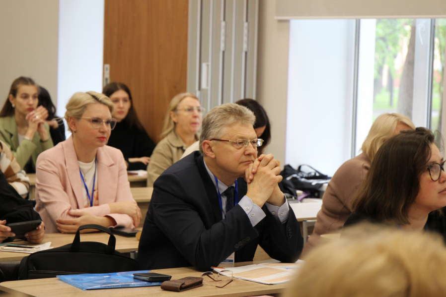 В Педиатрическом университете подвели работы IX национального  конгресса с международным участием «Здоровые дети – будущее страны» 18