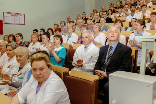 Петербургских педиатров поздравили с Днем медицинского работника 3