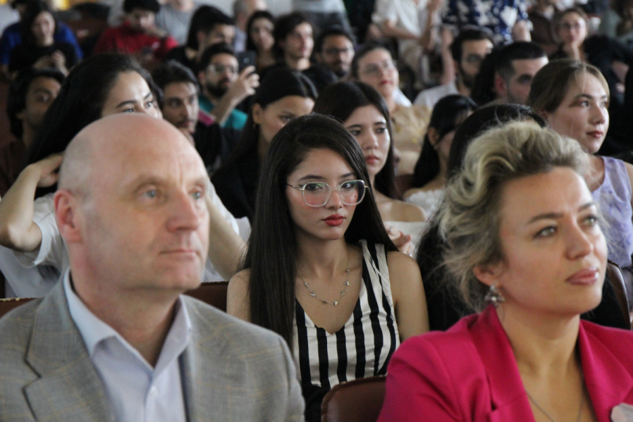 В Педиатрическом университете прошел вечер-концерт «Подарок Петербургу» 24